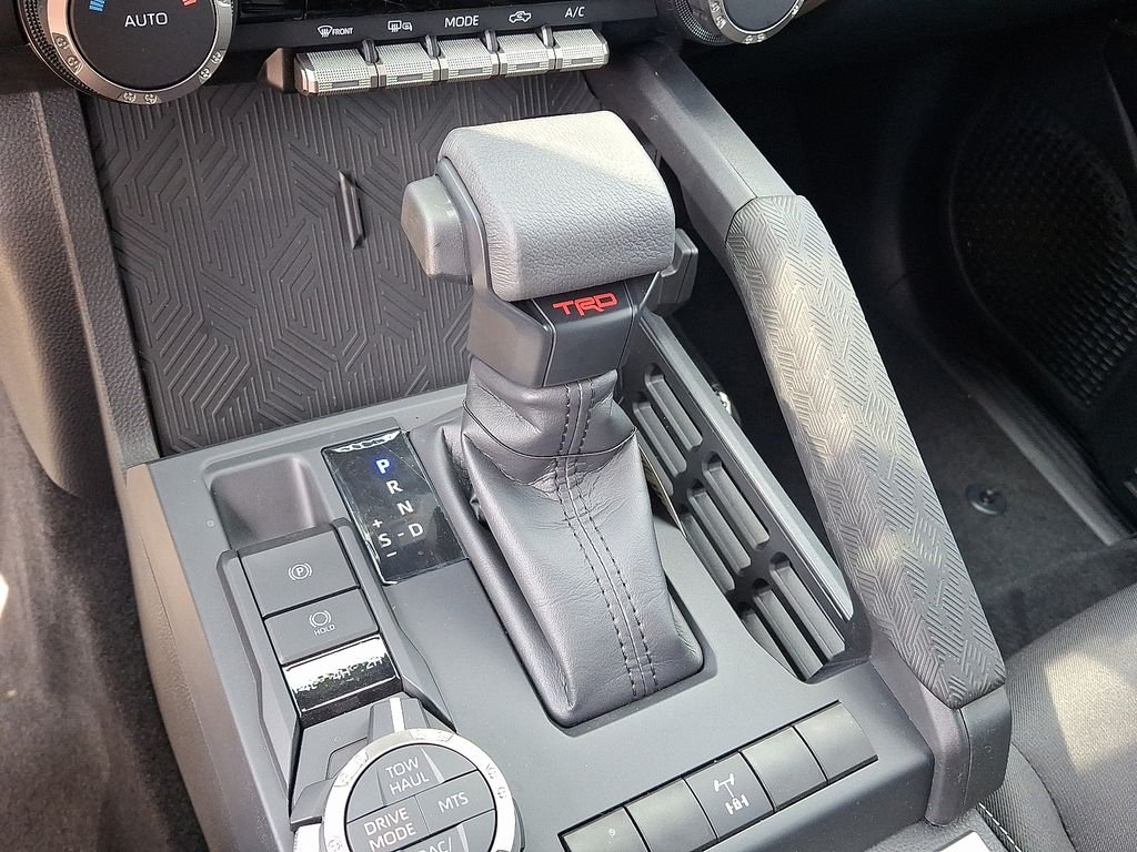 2025 Toyota Tacoma TRD Off Road - Photo 17