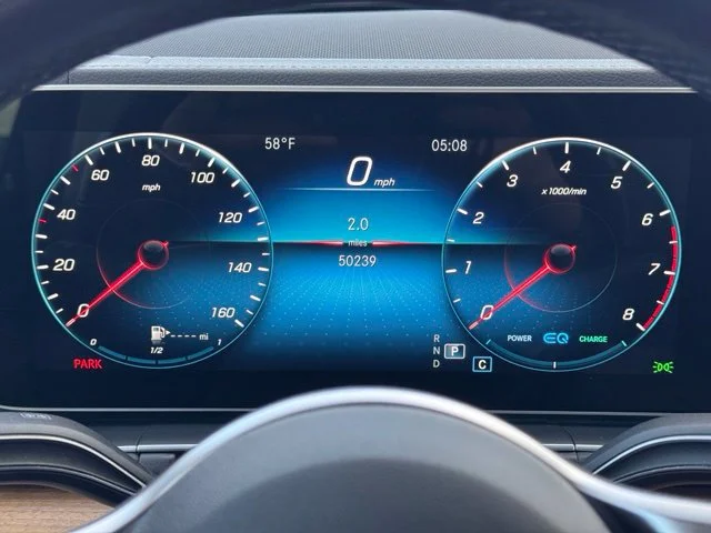 Used 2022 White Mercedes-Benz 4MATIC® image 28
