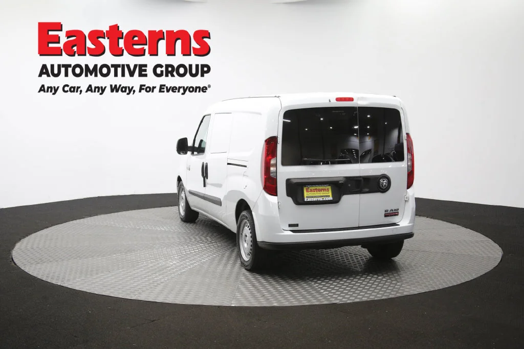 Used 2022 White Ram Base image 66
