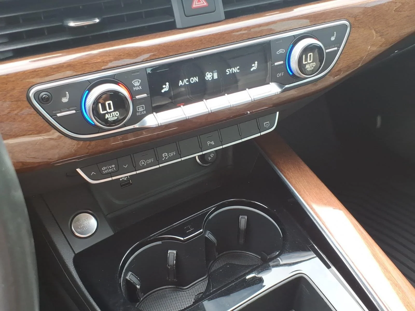 Used 2022 Glacier White Metallic Audi Premium image 20