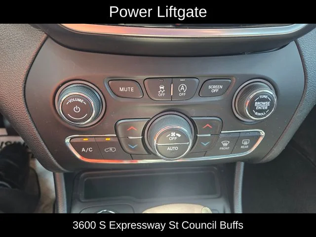 Used 2020 Black Jeep Limited image 18