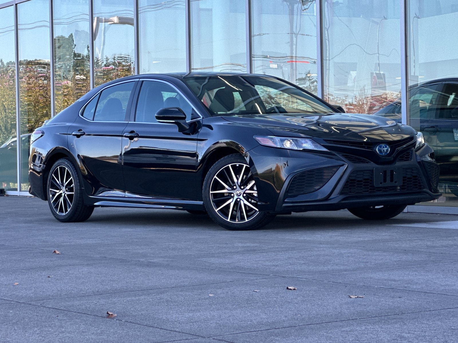 Used 2023 Midnight Black Metallic Toyota SE image 2