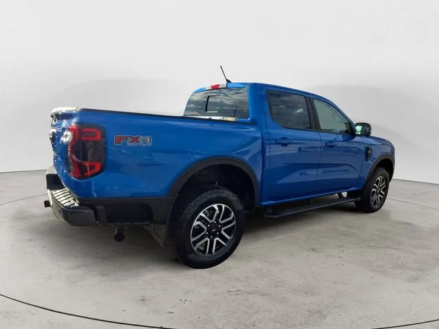 Certified Used 2025 Blue Metallic Ford Lariat image 5