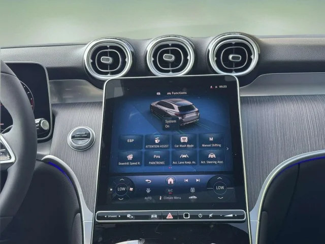 2026 Mercedes-Benz GLC Base - Photo 15