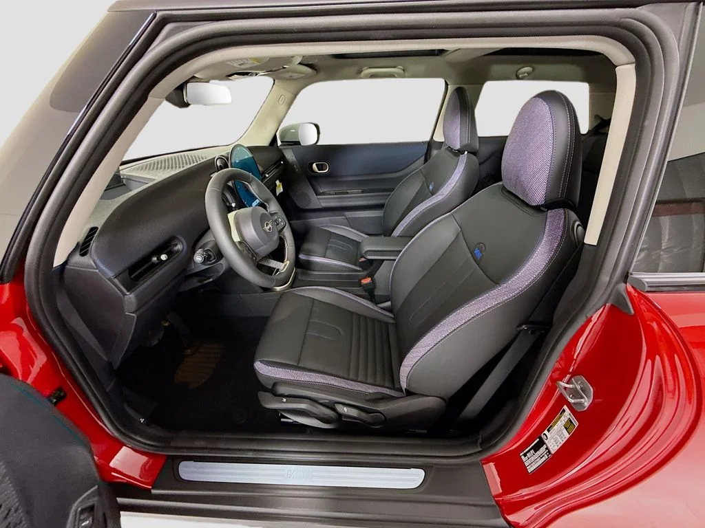 New 2026 Chili Red II MINI Signature Plus image 19