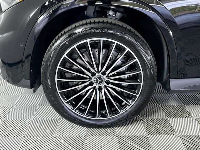 New 2026 Black Mercedes-Benz GLC 300 image 61