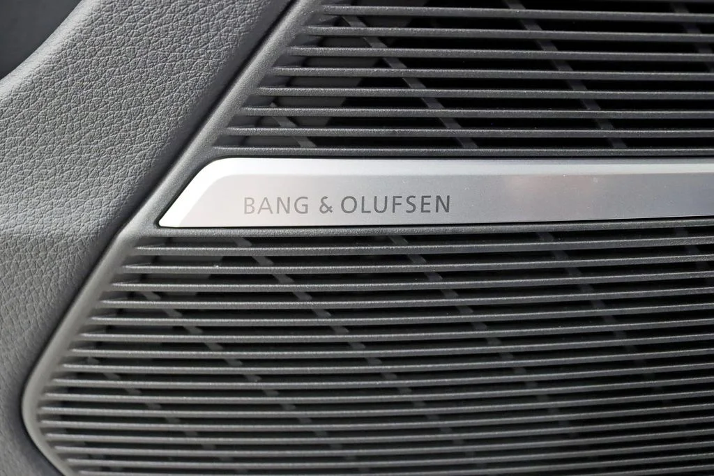 Used 2025 Silver Audi 55 Prestige image 35
