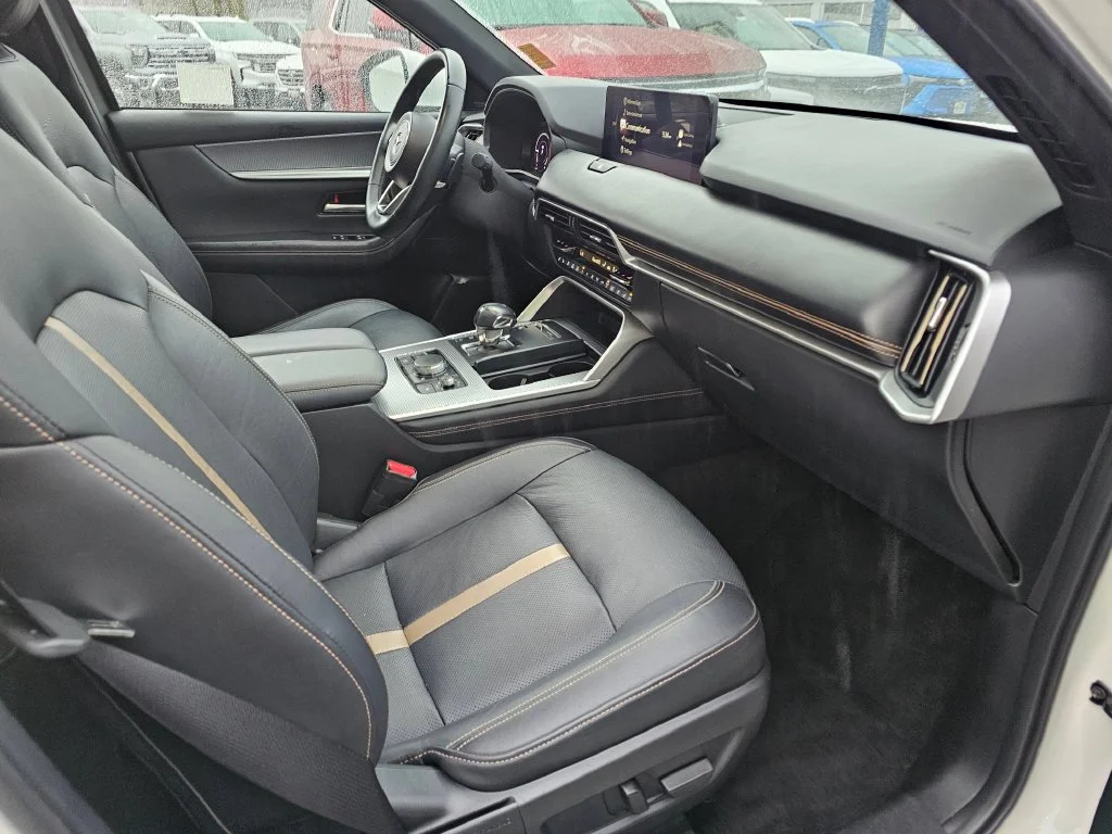 2024 Mazda CX-90 Premium Plus Package - Photo 13