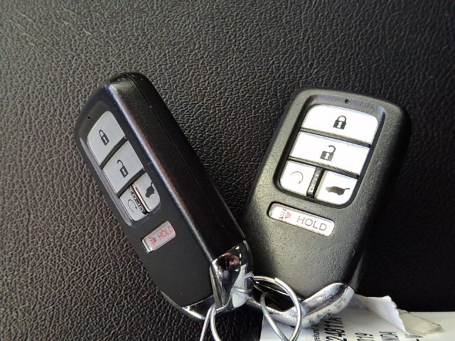 Used 2019 Gray Honda EX-L image 34