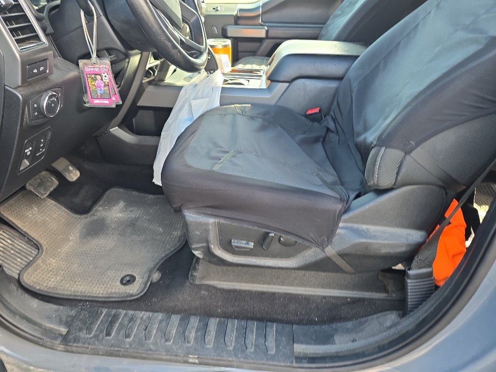Used 2019  Ford XLT image 10