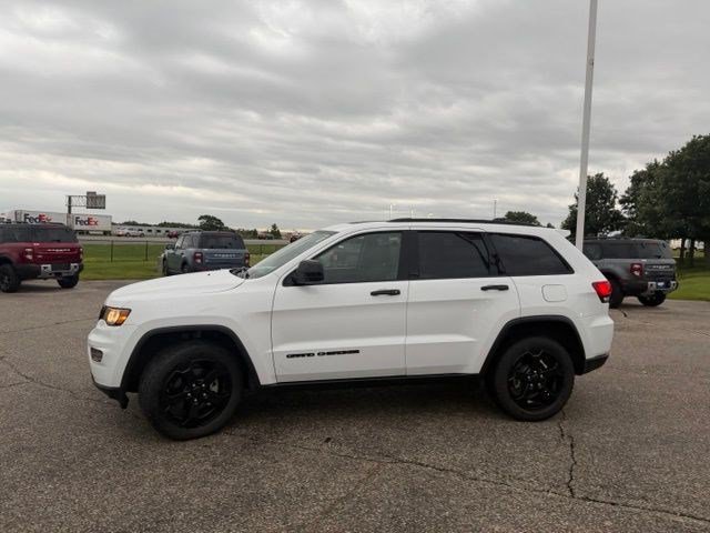 Used 2019 Bright White Clearcoat Jeep Upland image 7