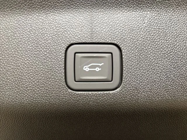 New 2026 Silver GMC Elevation image 22