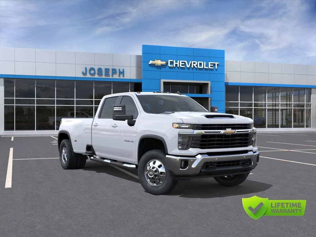 2026 Chevrolet Silverado HD's photo