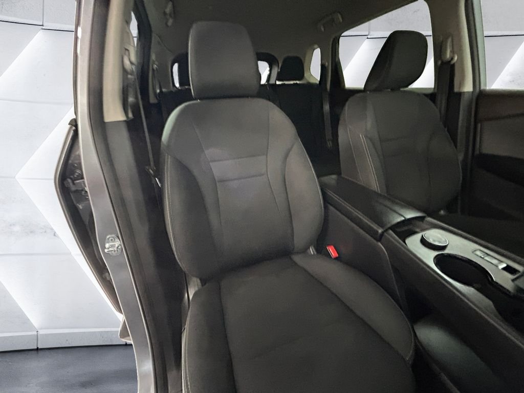 Used 2023 Gray Nissan S image 14
