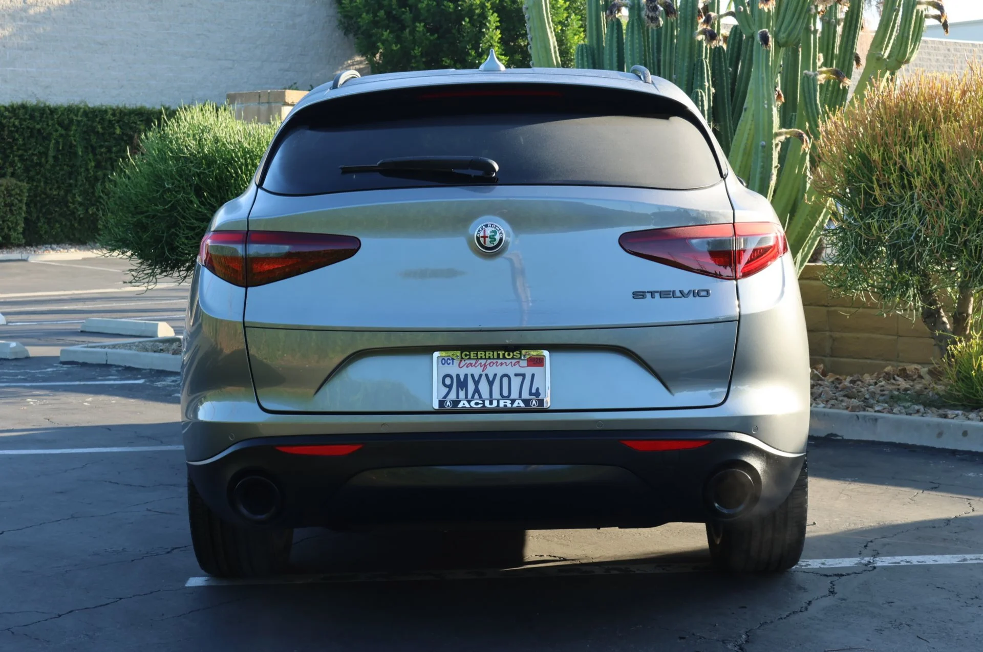 Used 2020 Gray Alfa Romeo Base image 4