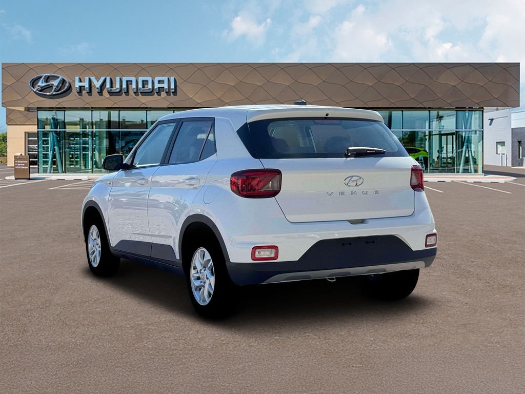New 2026 White Hyundai SE image 5