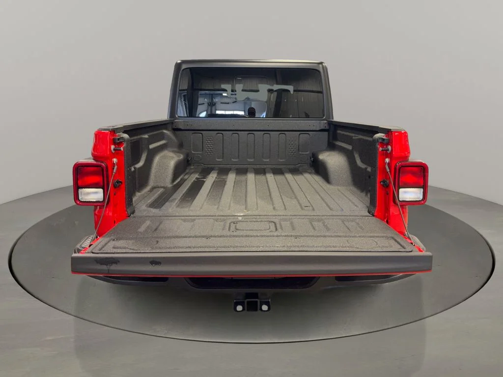 New 2026 Firecracker Red Clear-Coat Exterior Paint Jeep Sport S image 19