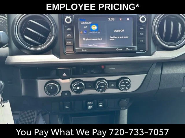 Used 2018 Red Toyota SR5 image 28