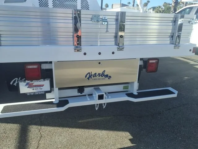 New 2026 Summit White GMC Pro image 16