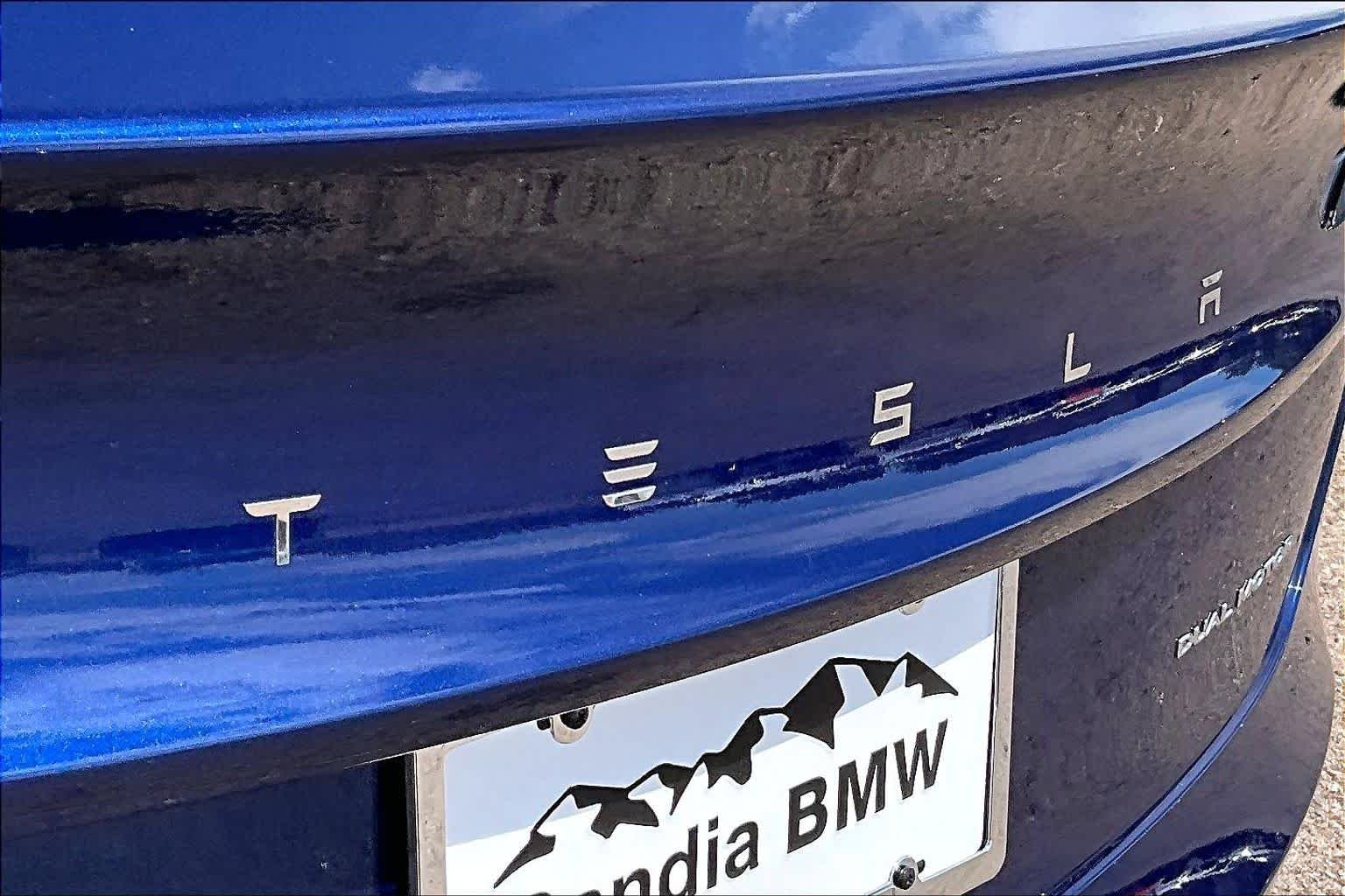 Used 2025 Diamond Black Tesla Long Range image 28
