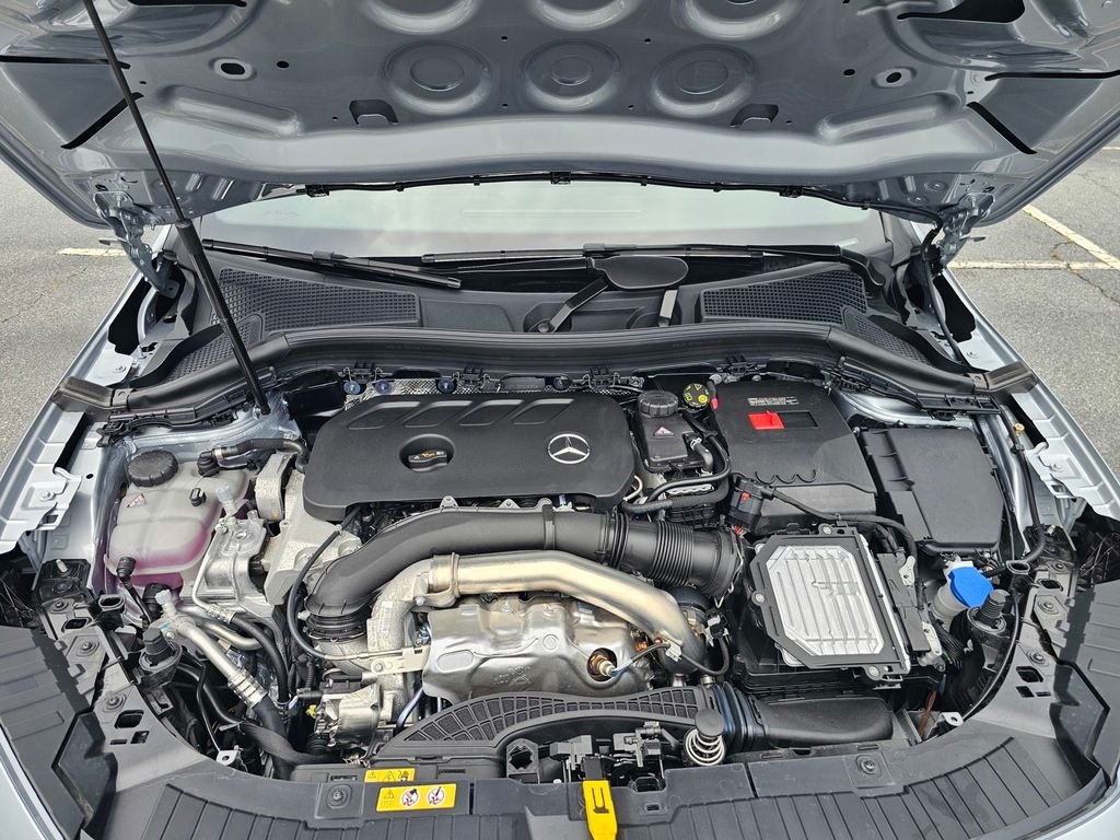 New 2026 Cirrus Silver Metallic Mercedes-Benz GLA 250 image 26
