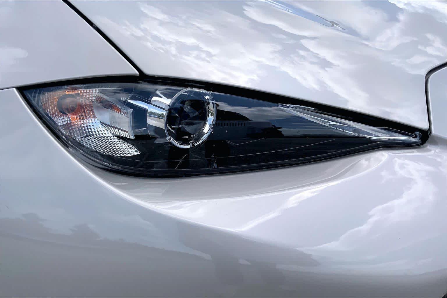 Used 2023 Platinum Quartz Metallic Mazda Grand Touring image 23