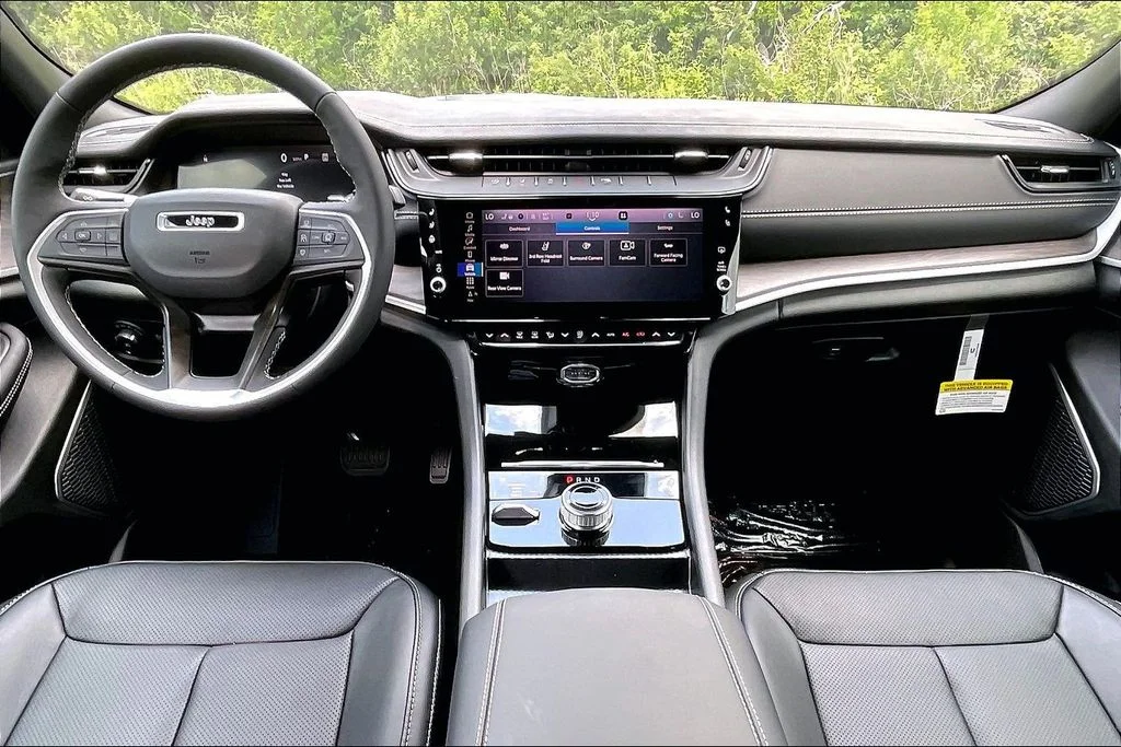 New 2026 Jeep Grand Cherokee L Limited 4D Sport Utility