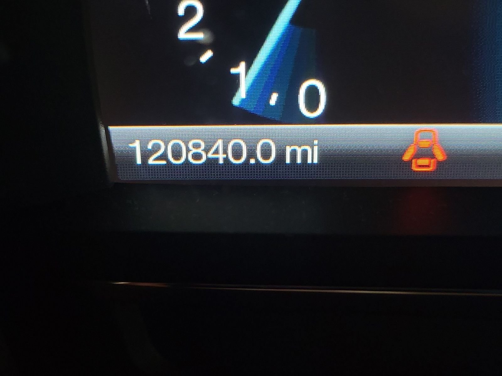 Used 2018 Gray Ford SEL image 14