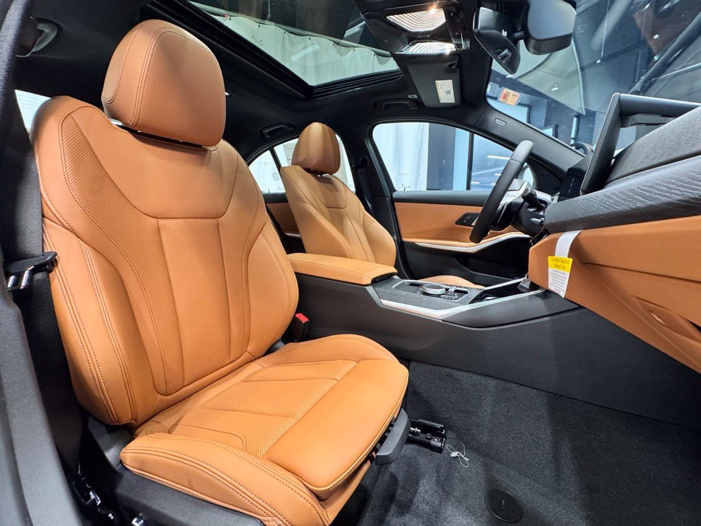 2026 BMW 3 Series 330i - Photo 26