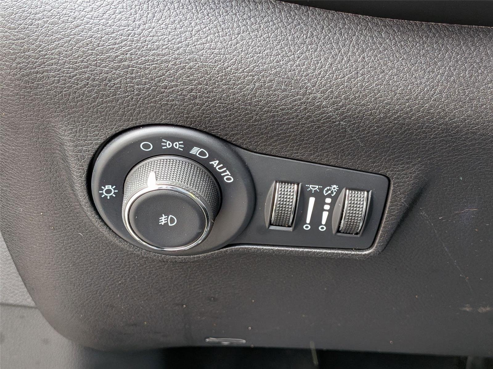 Used 2024 Black Clearcoat Jeep Limited image 16