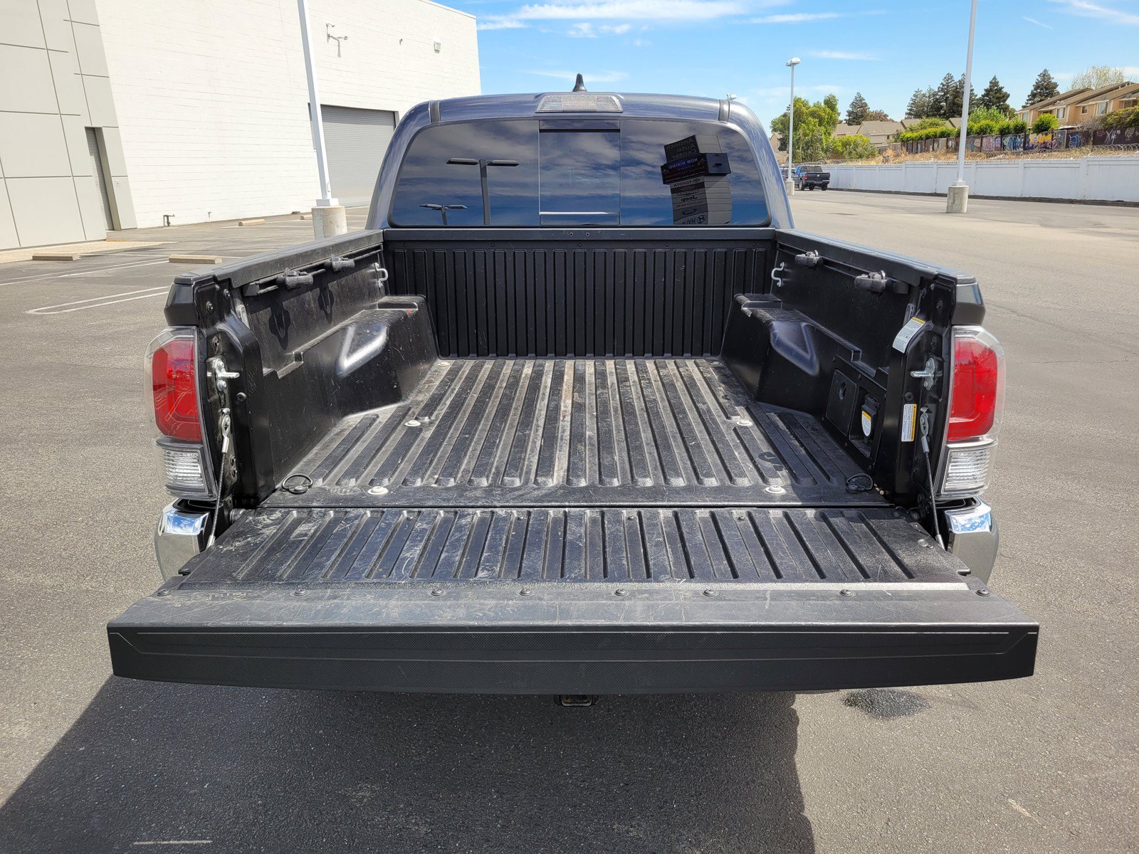 Used 2023 MAGNETIC GRAY METALLIC Toyota  image 10