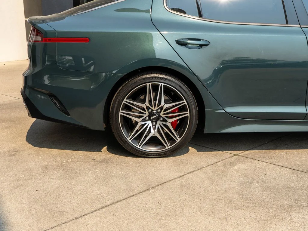Used 2023 Green Kia GT2 image 36