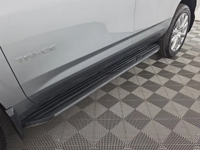 Used 2023 Gray Chevrolet High Country image 13