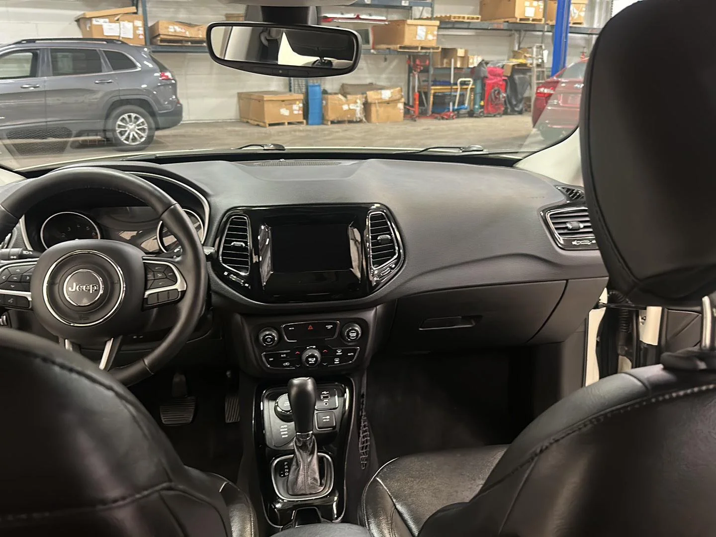 Used 2019 White Clearcoat Jeep Altitude image 27