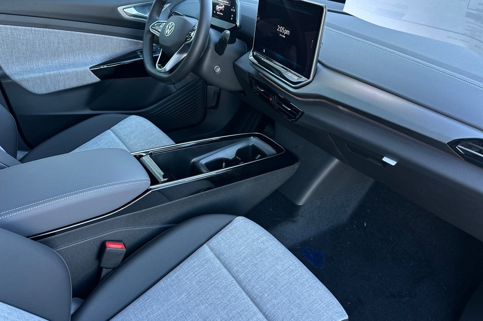 New 2026 Silver Mist Metallic Volkswagen Pro image 16