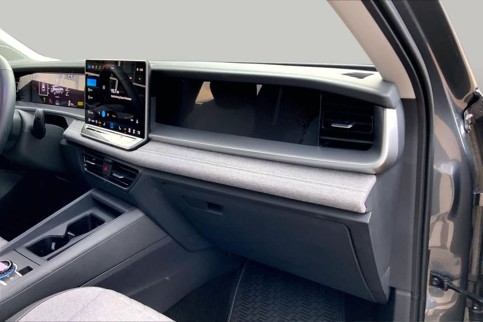 Used 2026 Platinum Gray Metallic Volkswagen S image 18