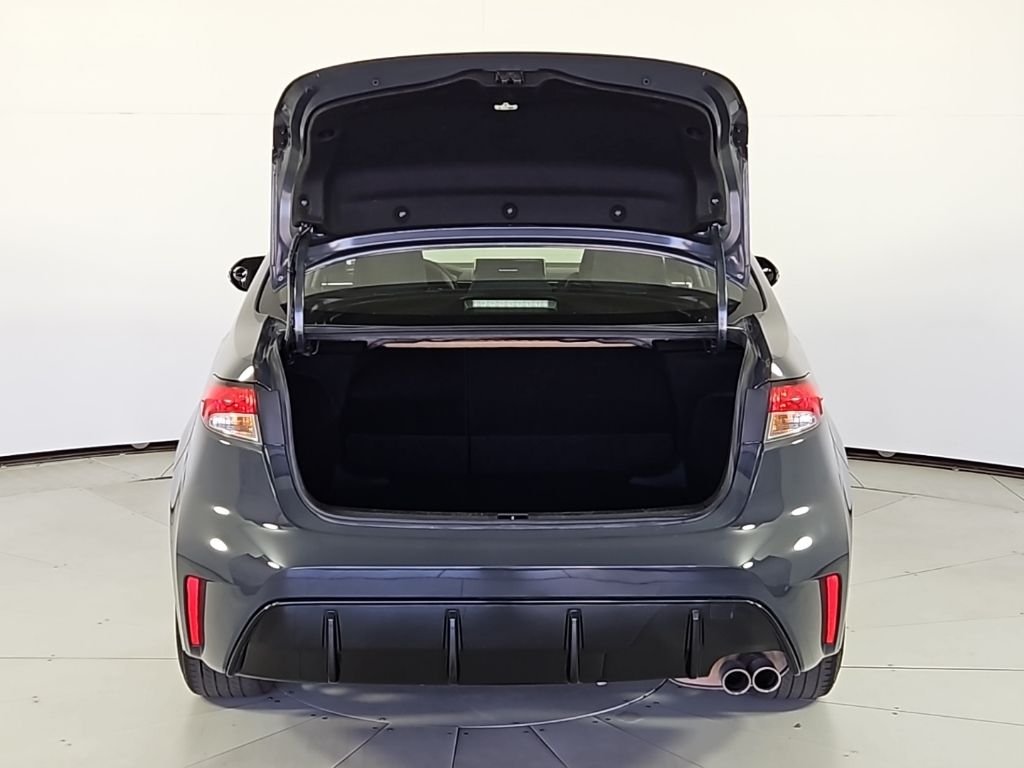 Used 2023  Toyota SE image 10