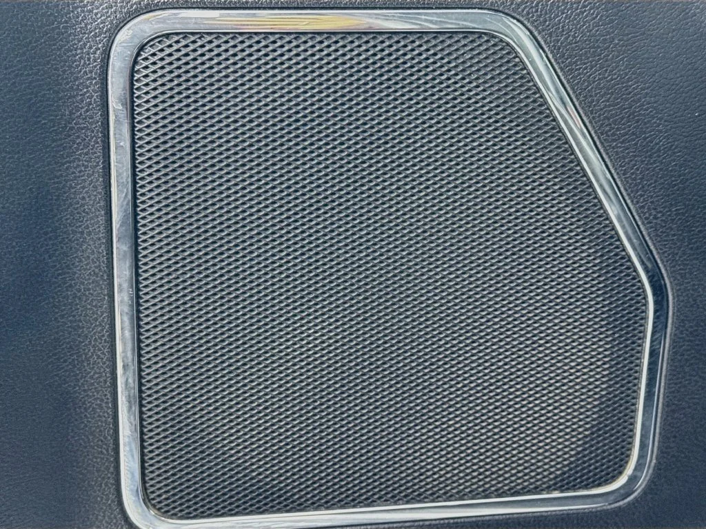Used 2020 Silver Metallic Ford Lariat image 23