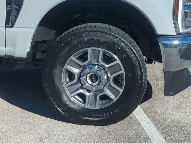 New 2026 Avalanche Ford F-250® Lariat® image 11