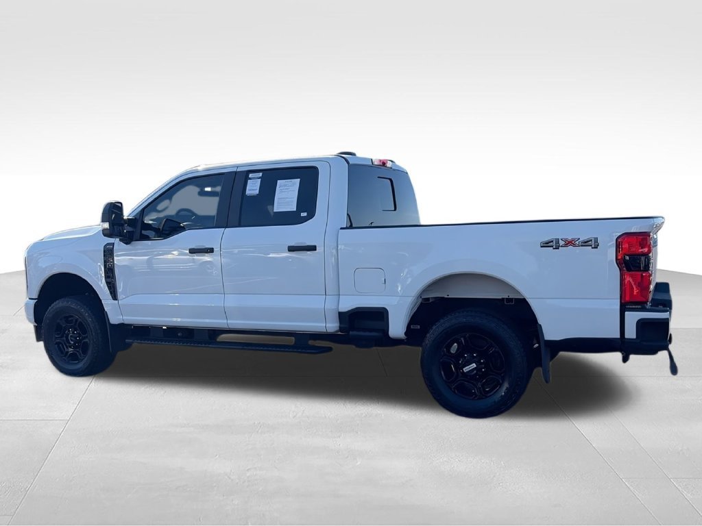 Used 2024 White Ford XL image 6