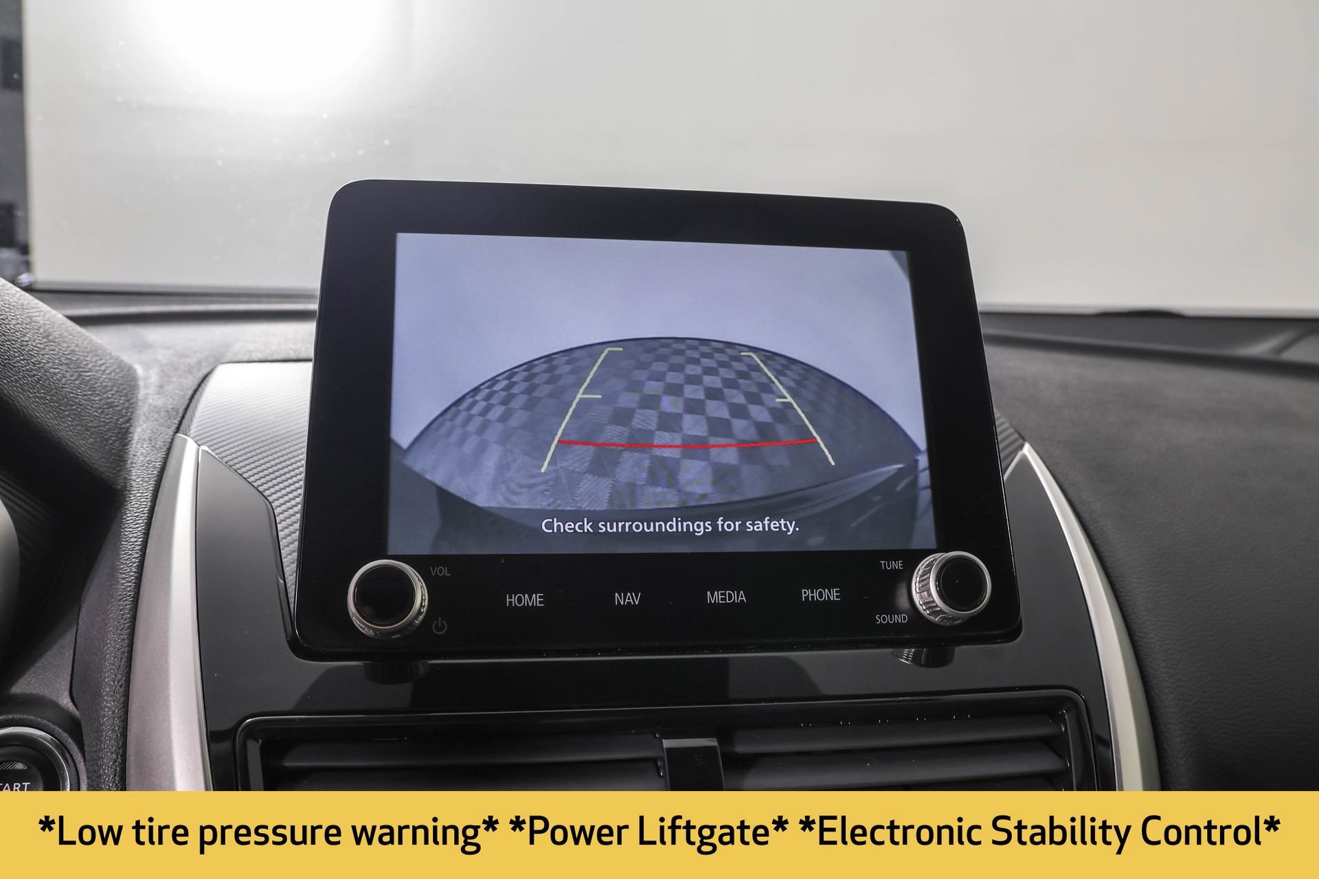 2024 Mitsubishi Eclipse Cross SE photo 4