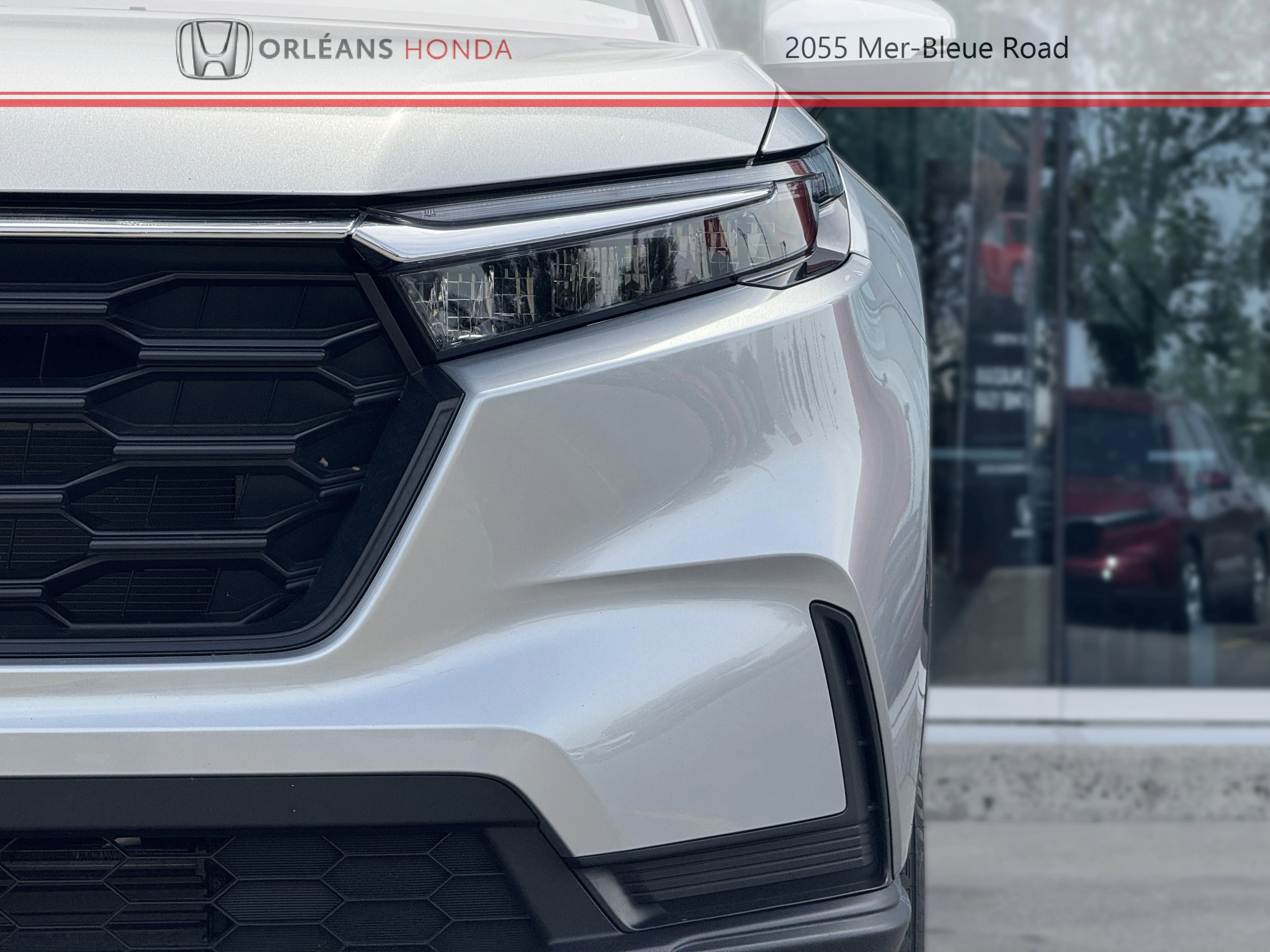 Certified Used 2025 Silver Honda LX image 27