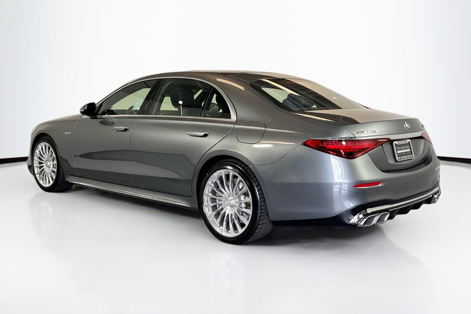 New 2025 Selenite Grey Metallic Mercedes-Benz AMG® S 63 E image 7
