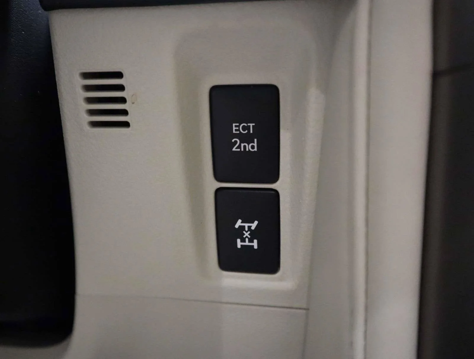 Used 2020 Silver Lexus GX 460 Premium image 35