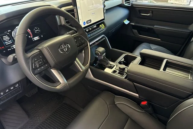 2026 Toyota Tundra Limited - Photo 10