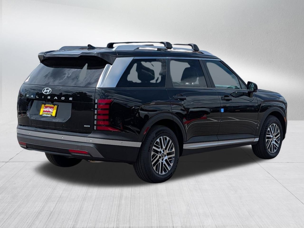 New 2026 Abyss Black Pearl Hyundai SEL Premium 7P image 4