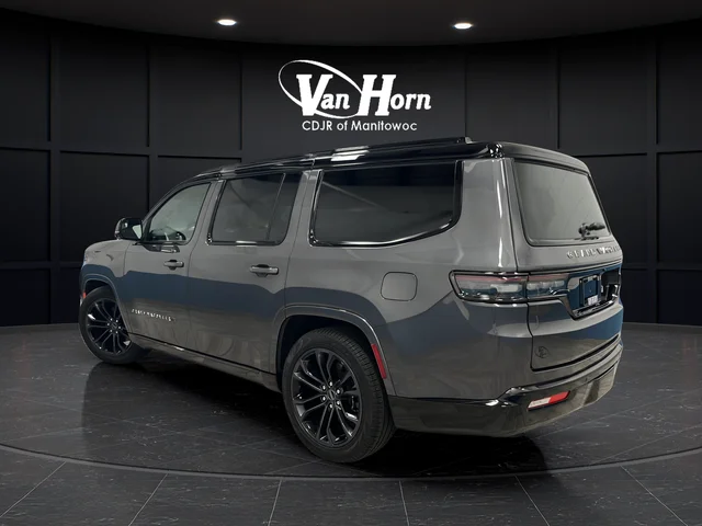 Used 2024 Baltic Gray Metallic Clearcoat Jeep Series III image 5