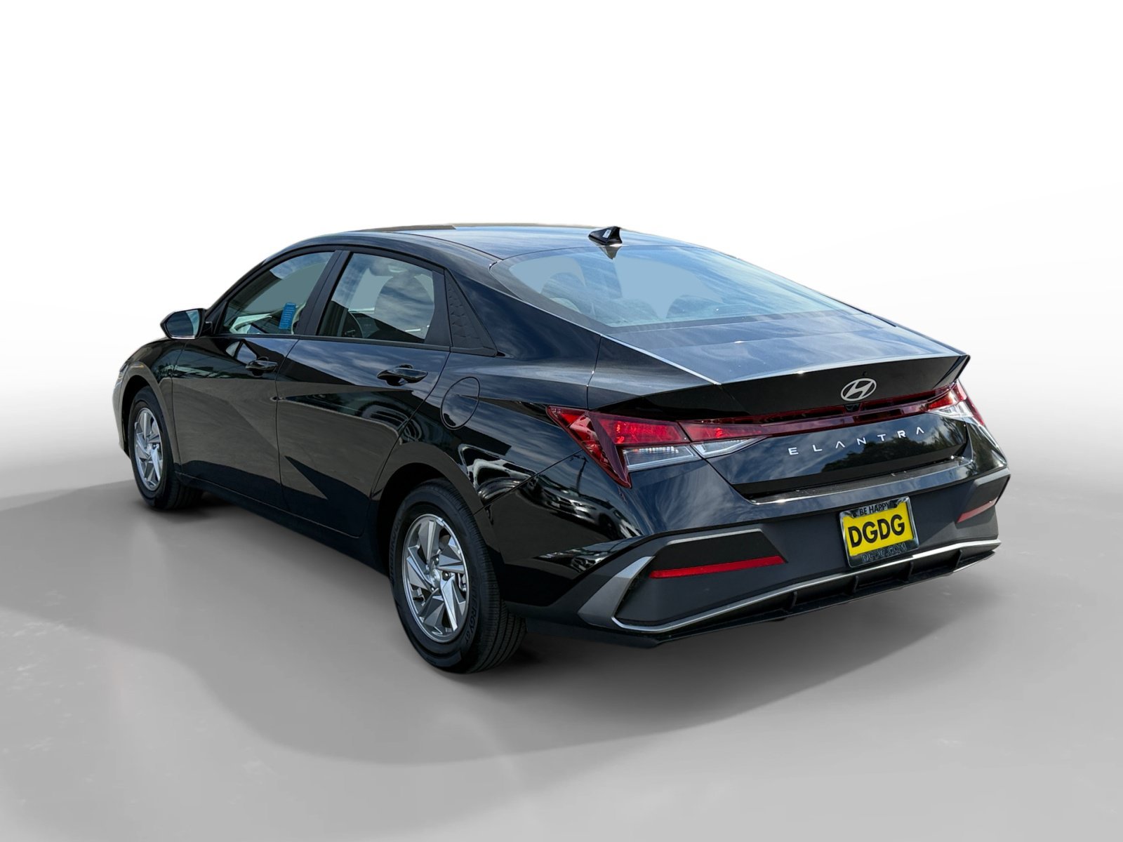 Certified Used 2026 Abyss Black Hyundai SE image 3