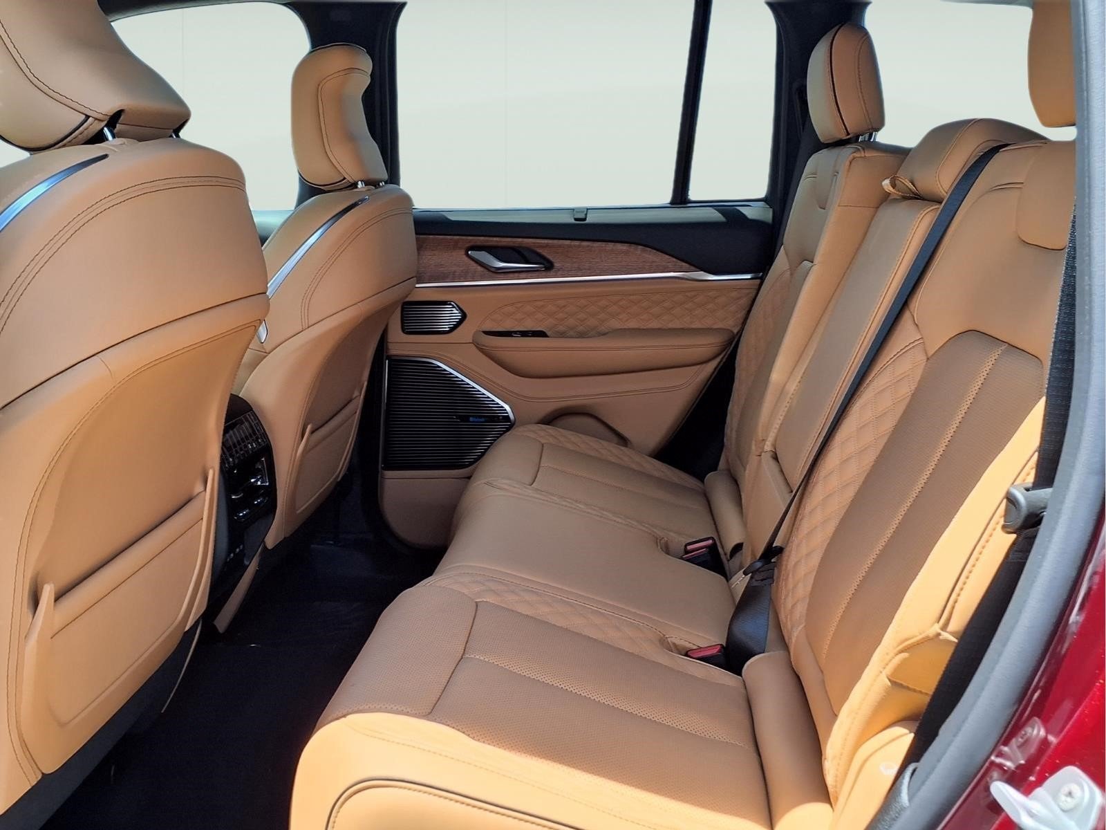 New 2026 Velvet Red Pearl-Coat Exterior Paint Jeep Summit image 11