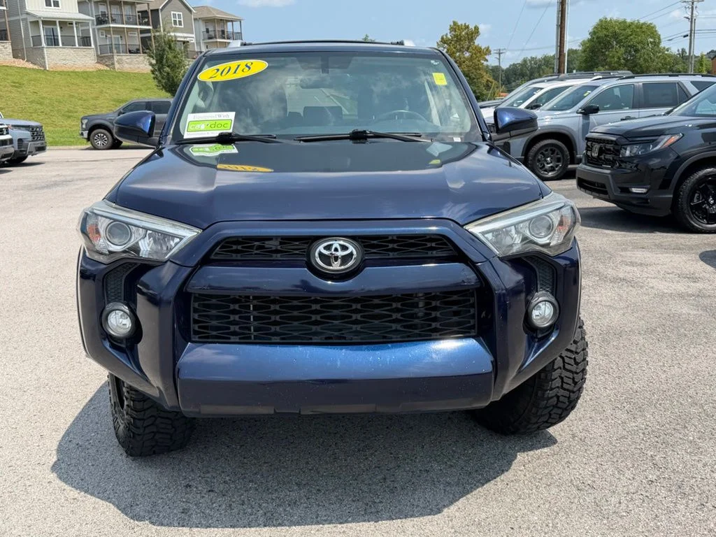 Used 2018 Nautical Blue Metallic Toyota SR5 image 3